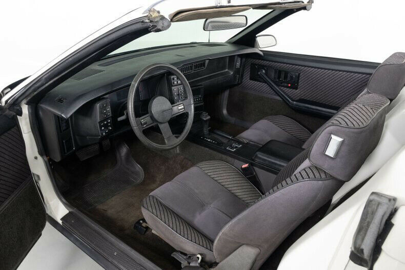 1984 Chevrolet Camaro Berlinetta Convertible - photo 2