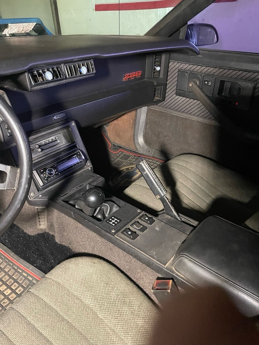 1984 Chevrolet Camaro - photo 12