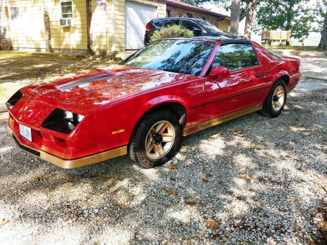 1984 Chevrolet Camaro Z28 - photo 3