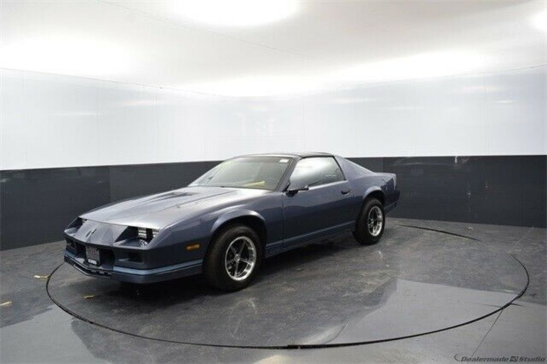 1984 Chevrolet Camaro Z28 - photo 3