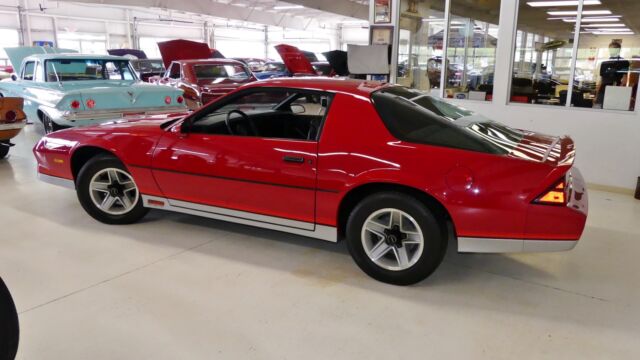 1984 Chevrolet Camaro Z28 - photo 6