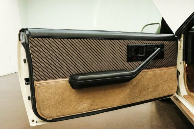 1984 Chevrolet Camaro Z/28 - photo 12