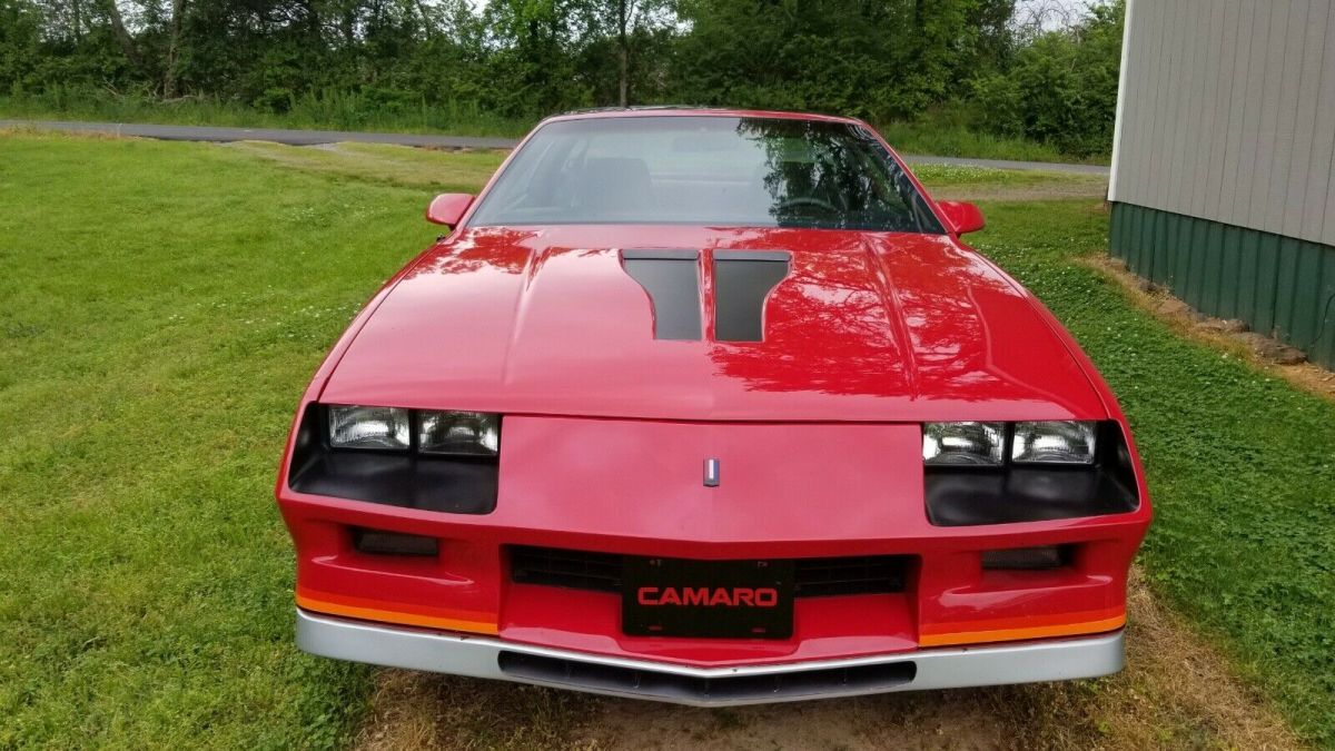 1984 Chevrolet Camaro - photo 4
