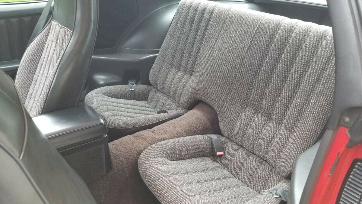 1984 Chevrolet Camaro - photo 6