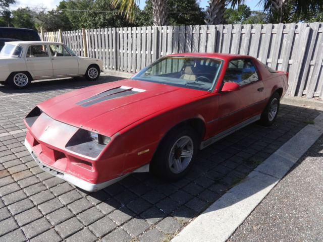 1984 Chevrolet Camaro Base - photo 2