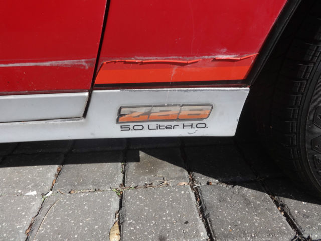 1984 Chevrolet Camaro Base - photo 4