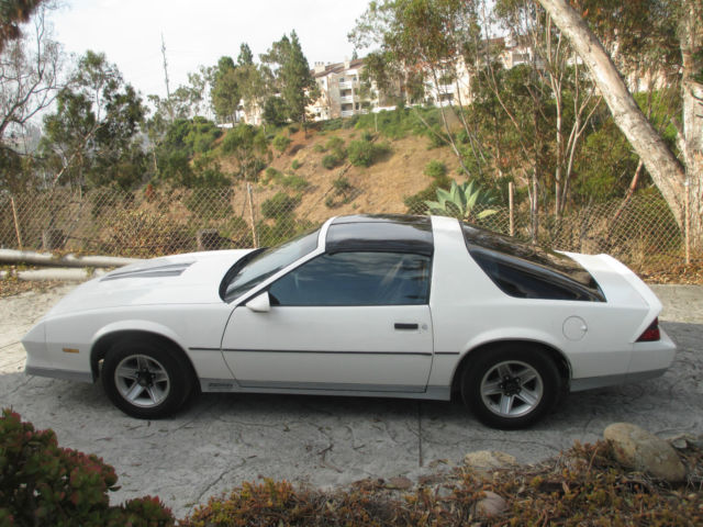 1984 Chevrolet Camaro Z28 H.O. - photo 2