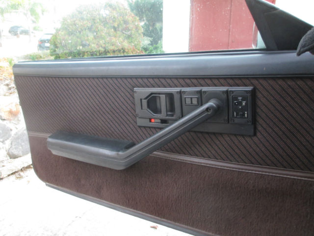 1984 Chevrolet Camaro Z28 H.O. - photo 8