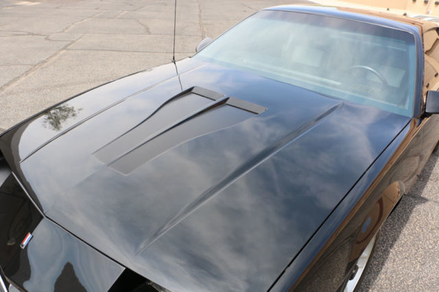 1984 Chevrolet Camaro - photo 8