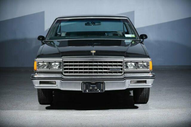 1984 Chevrolet Caprice -- - photo 6