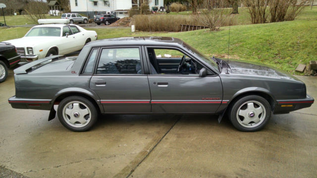 1984 Chevrolet Celebrity 4-door sedan - photo 8