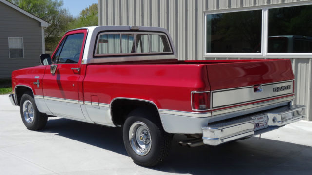 1984 Chevrolet C-10 Silverado Standard Cab Pickup 2-Door - photo 6