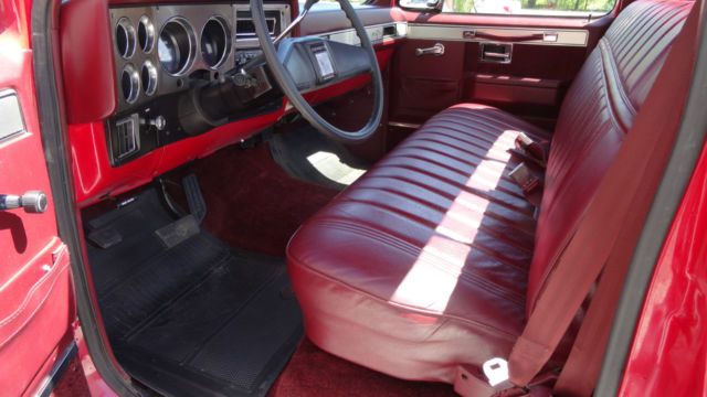 1984 Chevrolet C-10 Silverado Standard Cab Pickup 2-Door - photo 8
