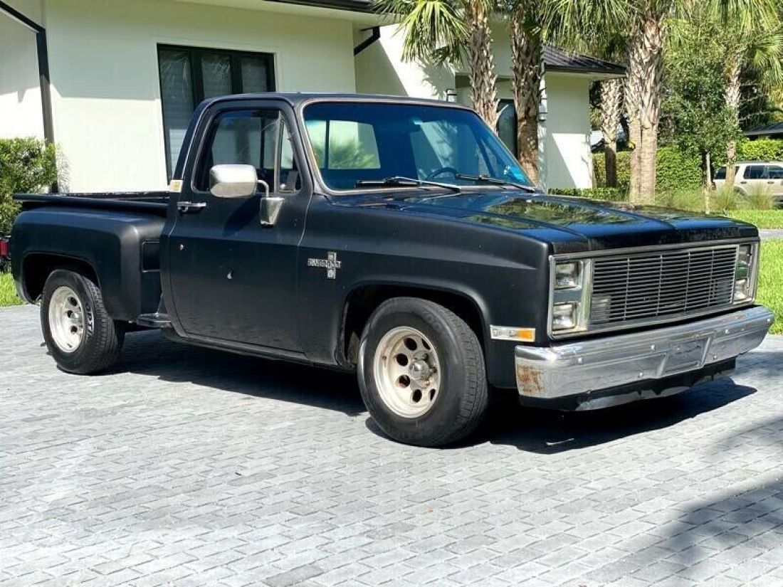 1984 Chevrolet C-10 Regular Cab 2WD - photo 3