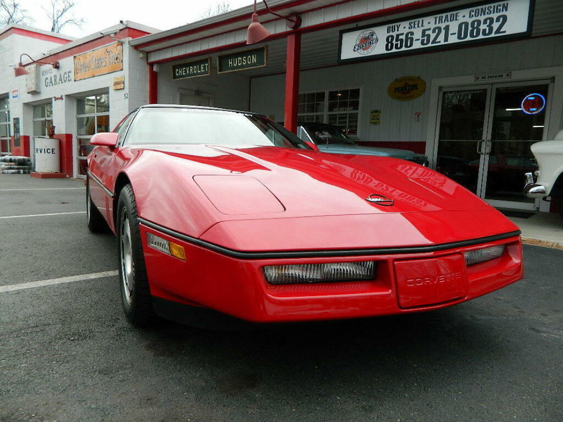 1984 Chevrolet Corvette 4+3 - photo 2