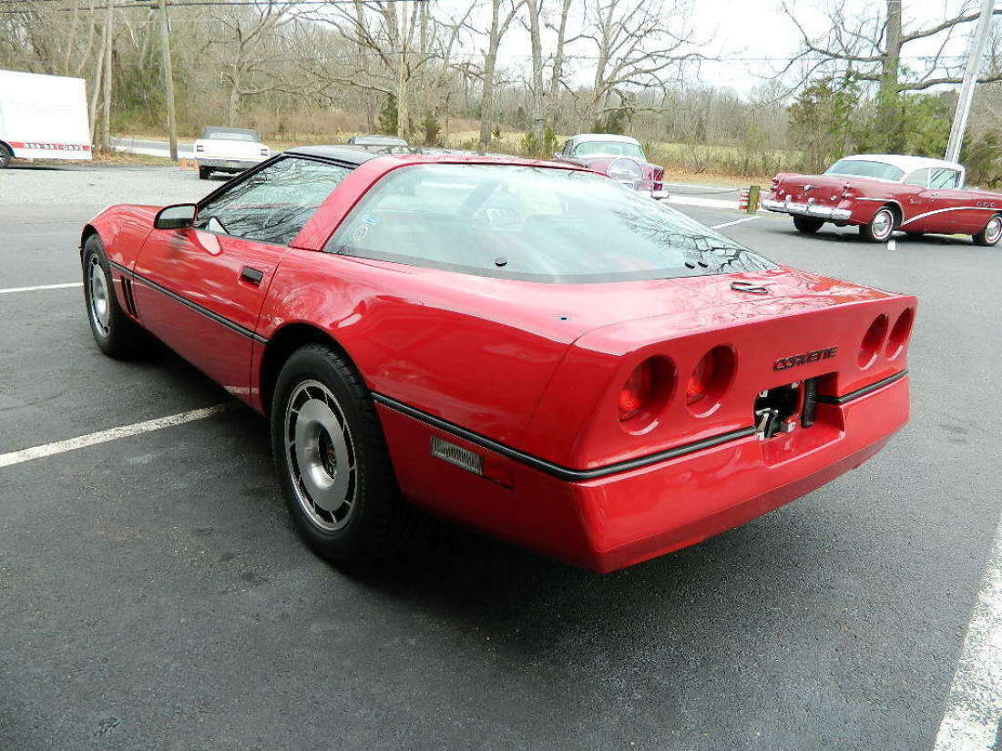 1984 Chevrolet Corvette 4+3 - photo 5