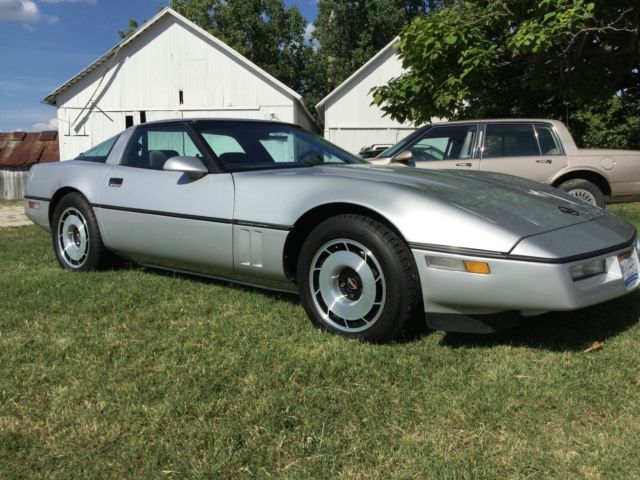 1984 Chevrolet Corvette - photo 3