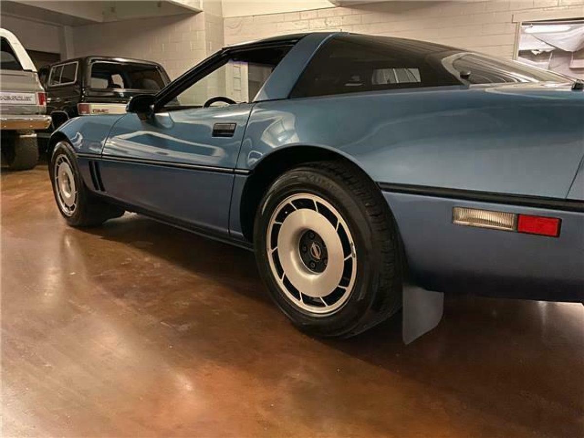 1984 Chevrolet Corvette Stingray - photo 10