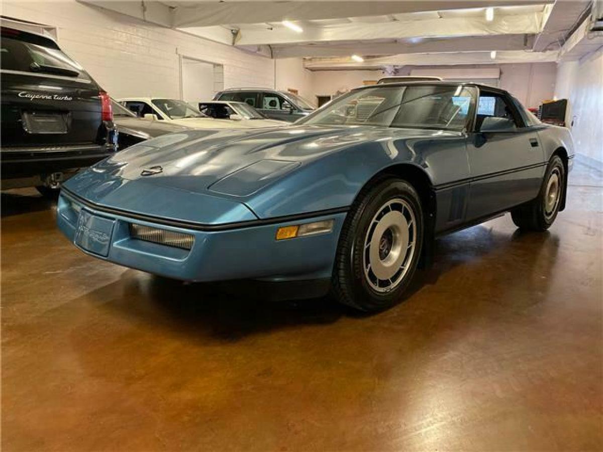 1984 Chevrolet Corvette Stingray - photo 2