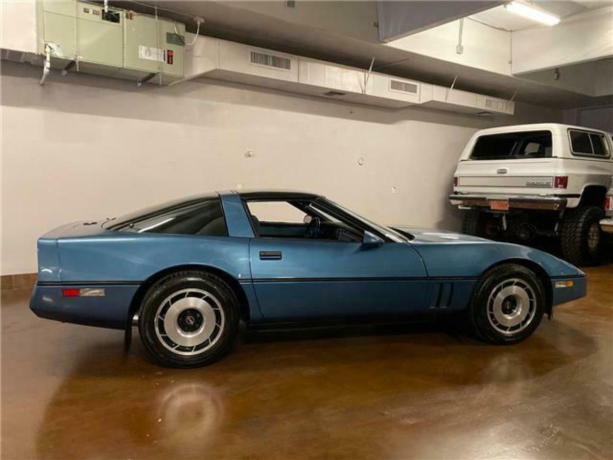1984 Chevrolet Corvette Stingray - photo 7