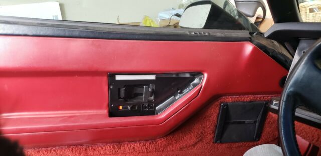 1984 Chevrolet Corvette - photo 8