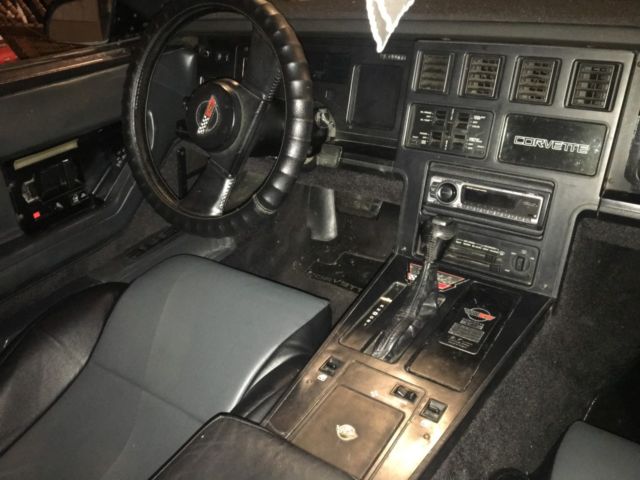 1984 Chevrolet Corvette - photo 11