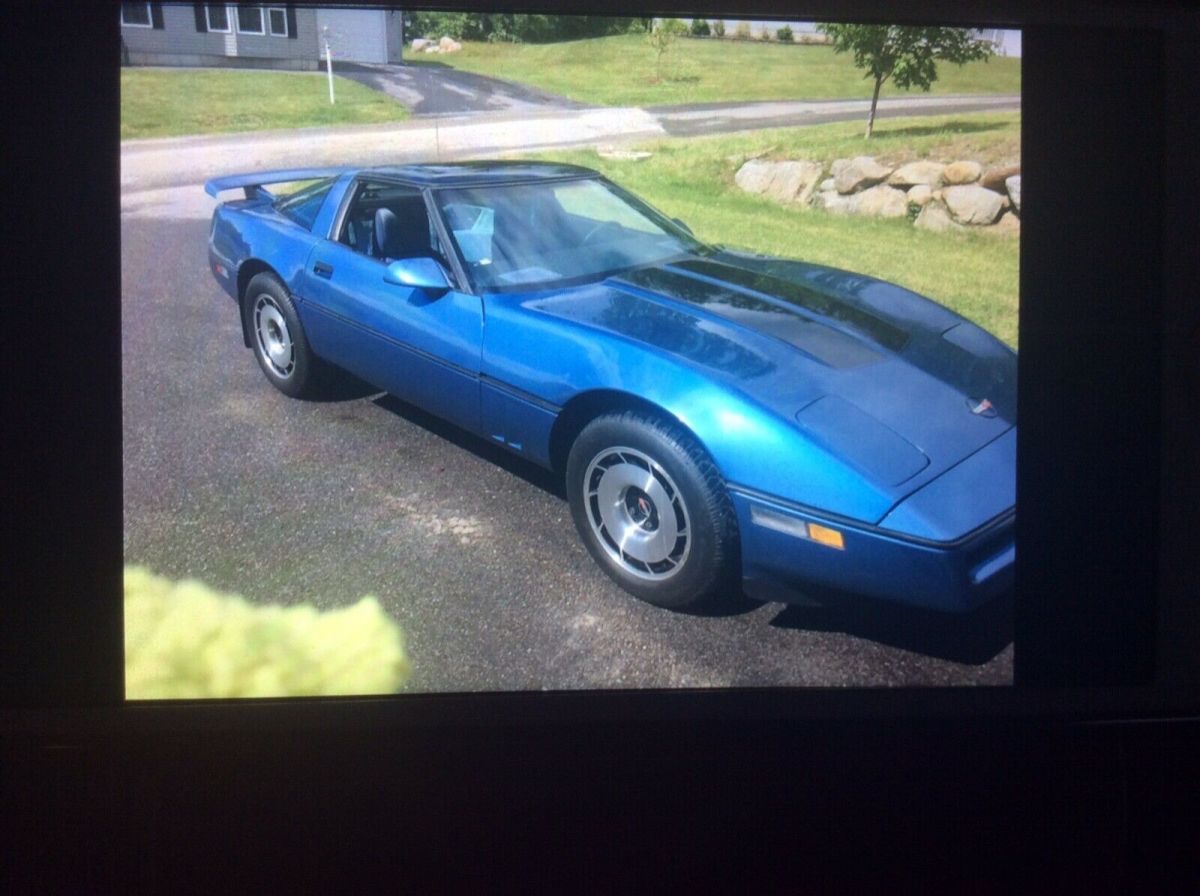 1984 Chevrolet Corvette Hatchback Blue RWD Automatic 1984 Chevrolet Corvette