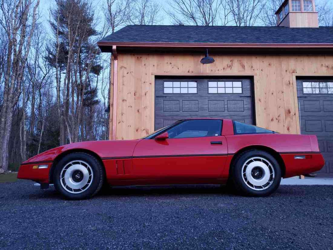 1984 Chevrolet Corvette - photo 2