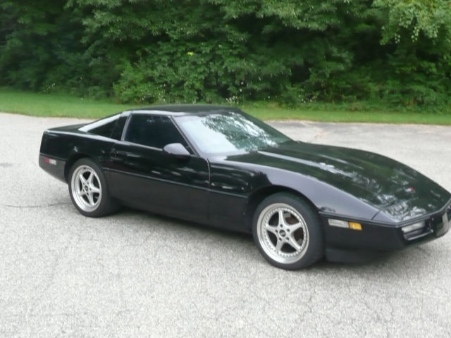 1984 Chevrolet Corvette L83 - C4 1984 Chevrolet Corvette