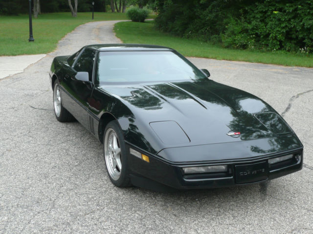 1984 Chevrolet Corvette - photo 2
