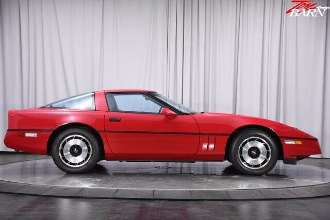 1984 Chevrolet Corvette - photo 8