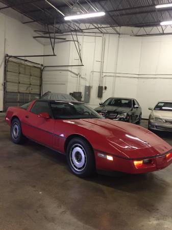 1984 Chevrolet Corvette - photo 3