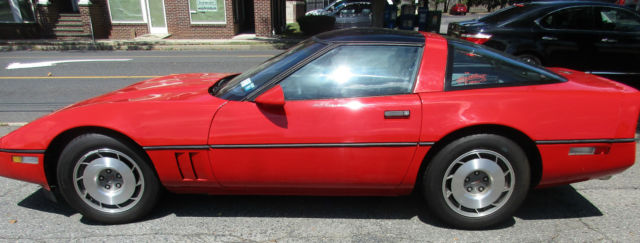 1984 CHEVROLET CORVETTE RED WITH TARGA TOP 1984 Chevrolet Corvette