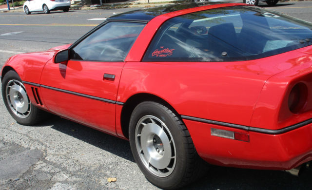 1984 Chevrolet Corvette - photo 3