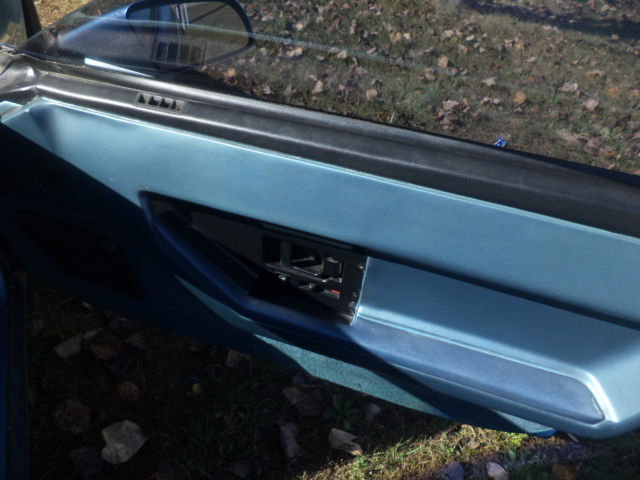 1984 Chevrolet Corvette 2 DOOR COUPE - photo 7
