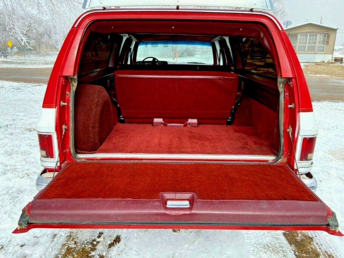 1984 Chevrolet Suburban Silverado - photo 12