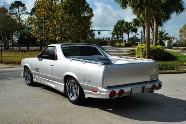 1984 Chevrolet El Camino Custom 350 V8 Crate Motor Beautiful Restoration! - photo 4