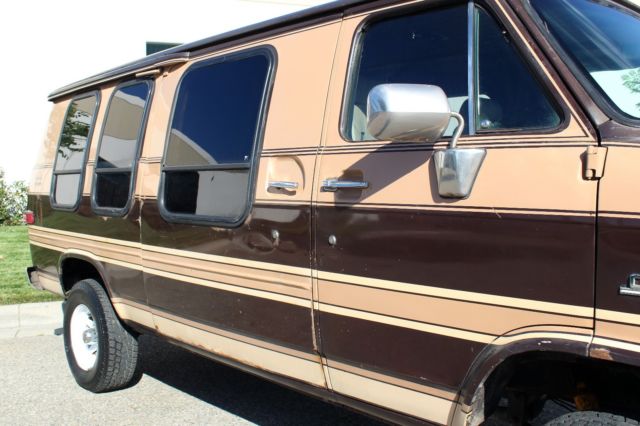 1984 Chevrolet G20 Van Conversion Van, 4x4, Runs A+ - photo 7