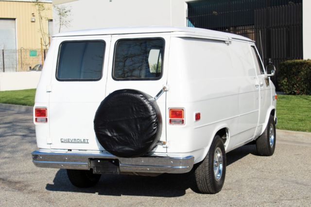 1984 Chevrolet G20 Van 100% Rust Free Panel Van (310)259-5383 - photo 9