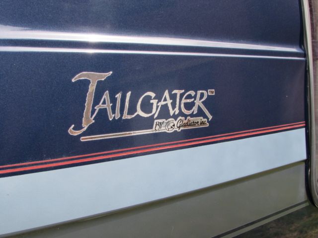 1984 Chevrolet G20 Van Tailgater by Gladiator - photo 11