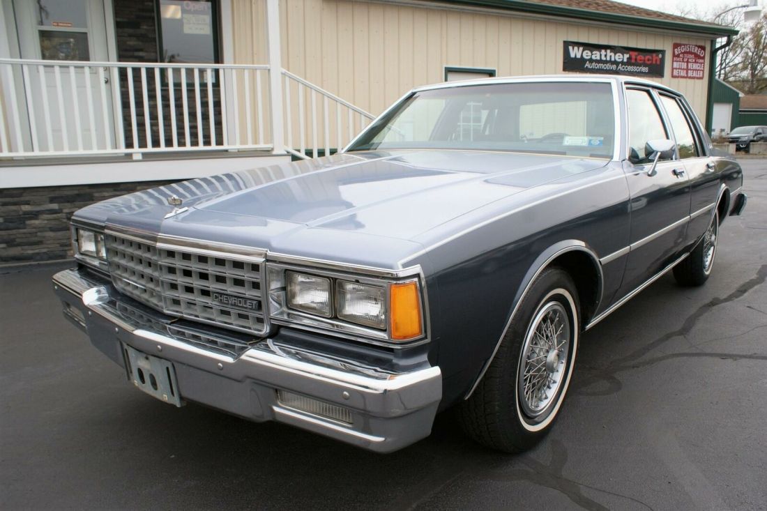 1984 Chevrolet Impala V8 - photo 2