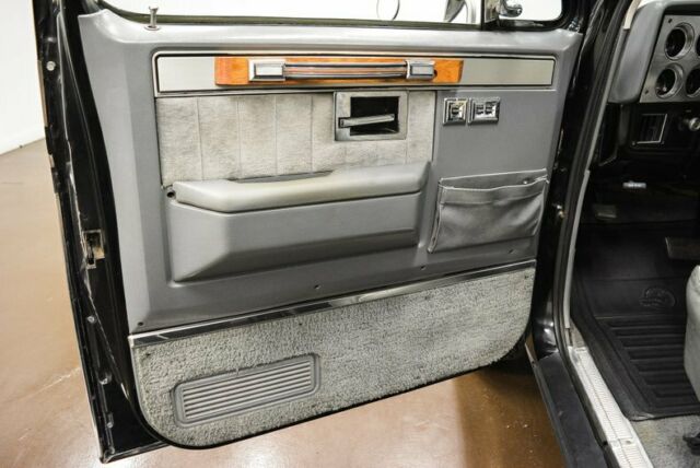1984 Chevrolet K-5 Blazer -- - photo 12