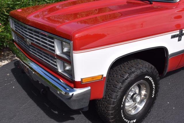 1984 Chevrolet Other Pickups Silverado Shortbed 4x4 A/C PS PB - photo 2