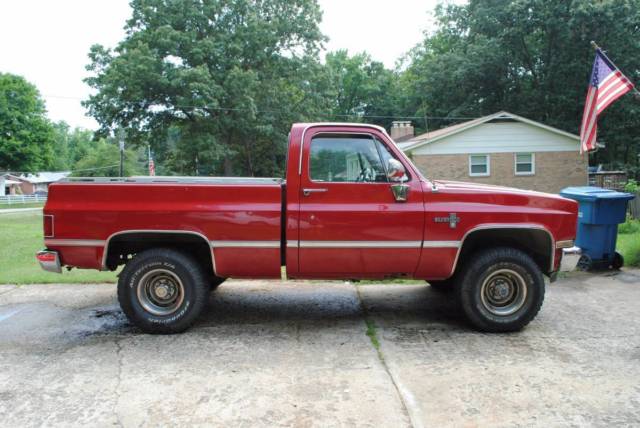 1984 Chevrolet K10 Silverado Standard Cab Pickup 2-Door 5.0L 1984 Chevrolet C/K Pickup 1500