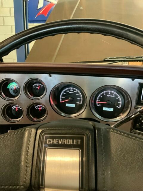 1984 Chevrolet C/K Pickup 2500 - photo 13