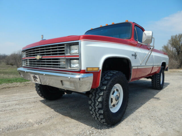 1984 Chevrolet K20 Silverado, 454 Big Block V-8, Lifted, 4x4, Rust Free! 1984 Chevrolet C/K Pickup 2500 Silverado