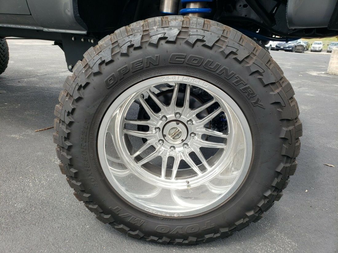 1984 Chevrolet C/K Pickup 3500 Custom - photo 5