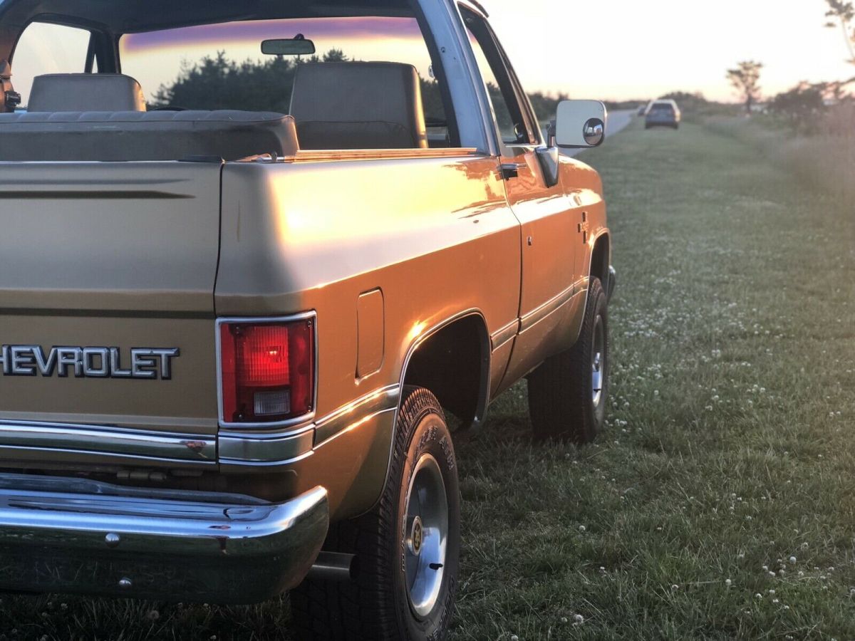 1984 Chevrolet K5 Blazer K10 - photo 2