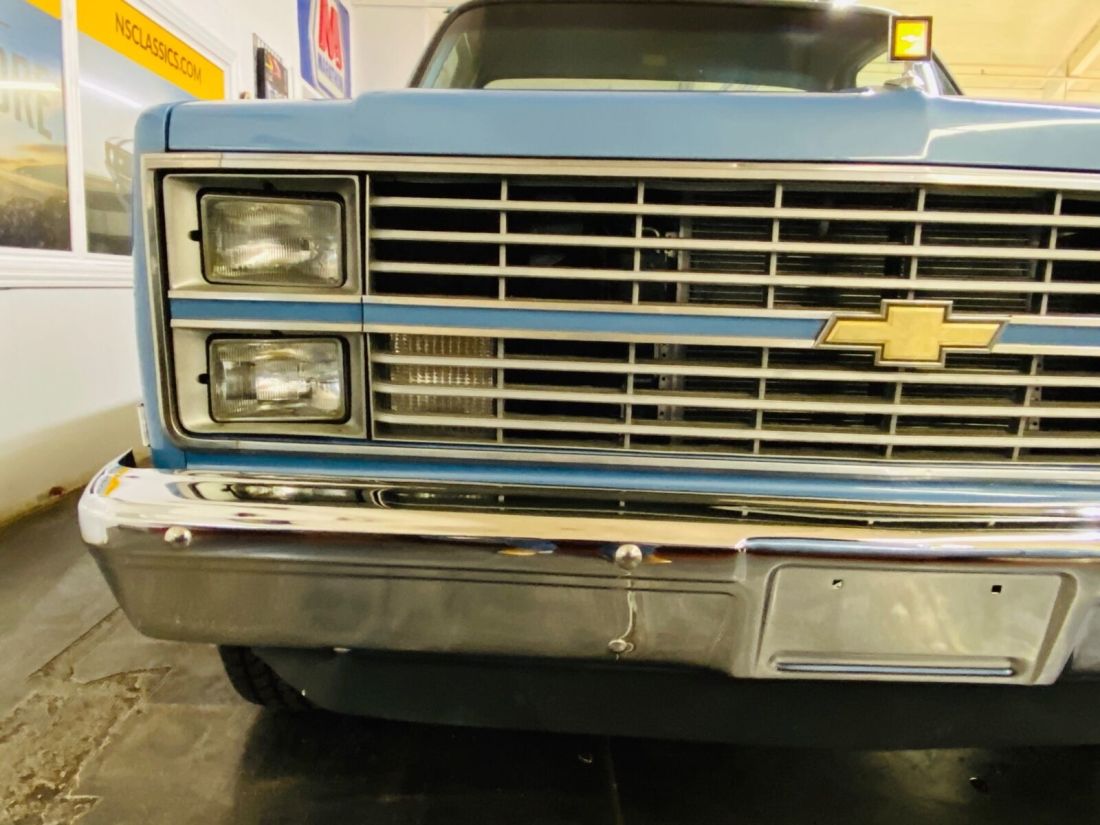 1984 Chevrolet Other Pickups -C10 SILVERADO - NEW PAINT - NEW A/C SYSTEM - - photo 8