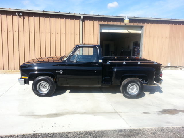 1984 Chevrolet C-10 Silverado - photo 3